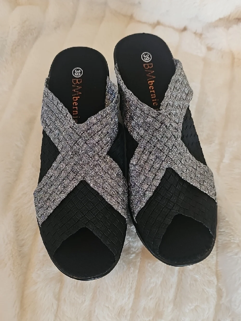 bernie mev. Metallic Silver and Black Wedge Slide - Picture 5 of 10